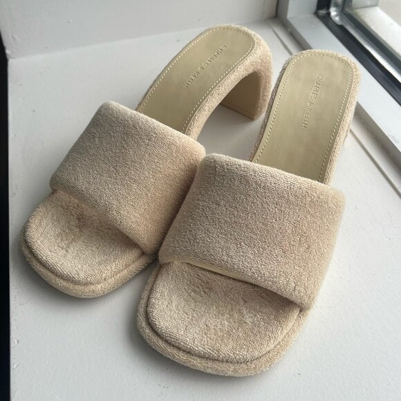 Charles & Keith Textured Heeled Mules - Picture 2 of 4